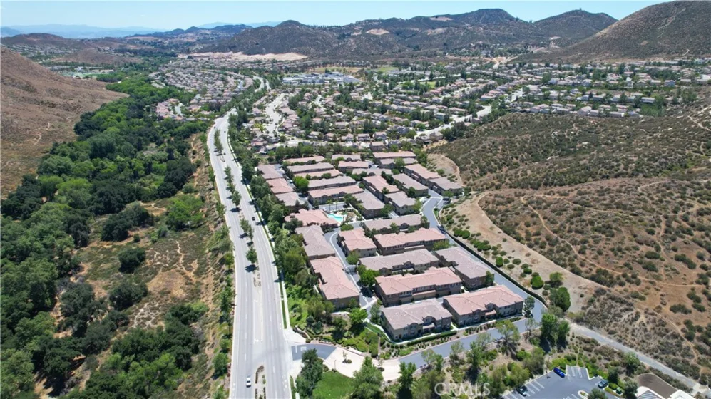 30505 Canyon Hills #703 photo 36