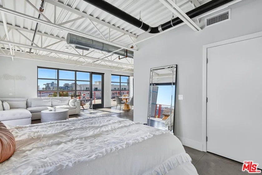 4141 Glencoe Avenue #511 photo 19