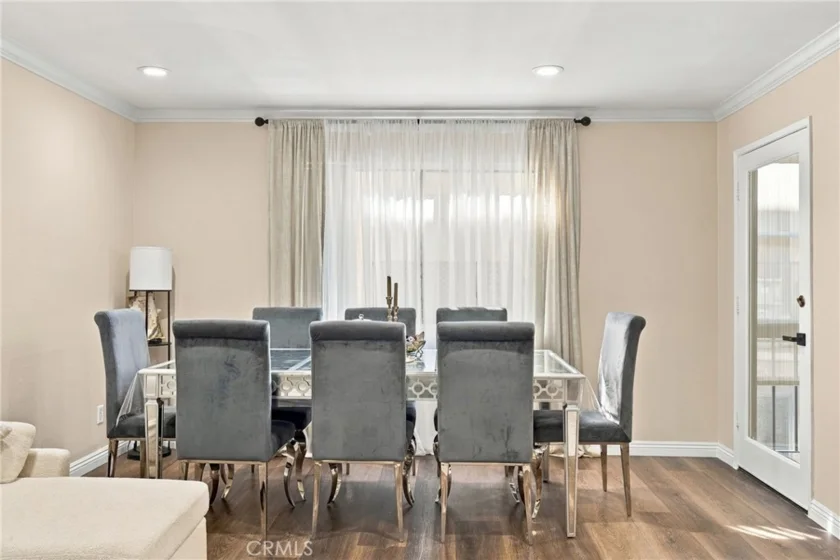 330 Burchett #206 photo 8