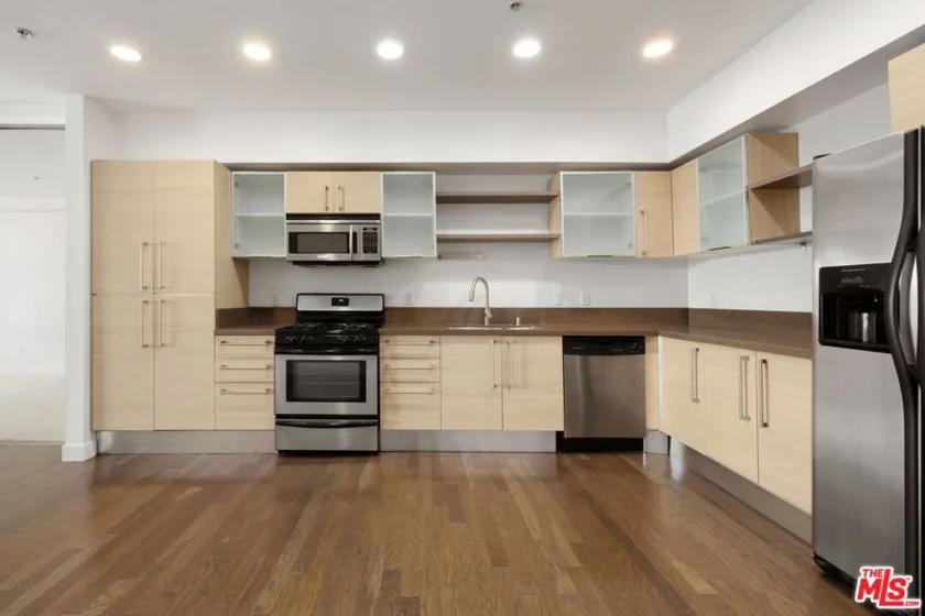 1234 Wilshire Boulevard #204 photo 6