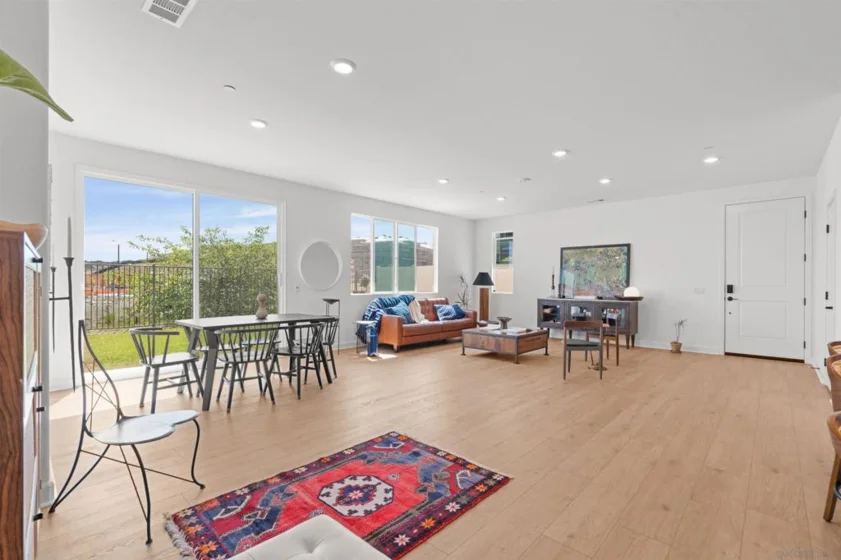 845 Hana Avenue #2 photo 4