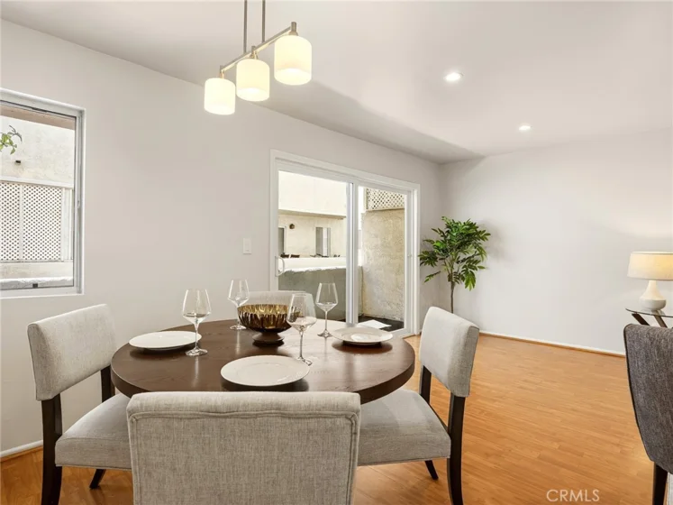 5412 Lindley Avenue #108 photo 15