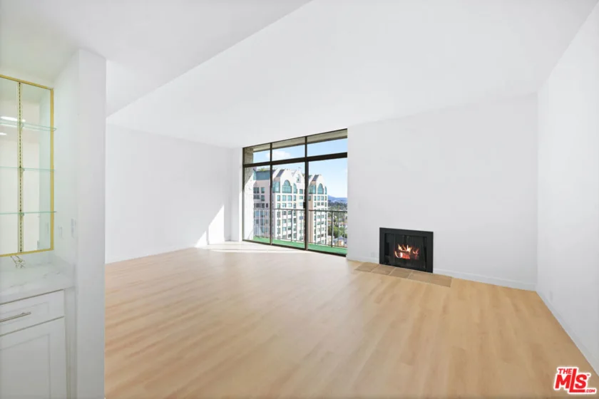 10535 Wilshire Boulevard #1803 photo 6