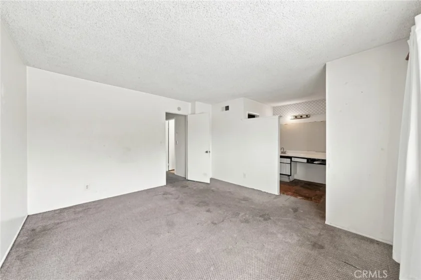 4978 Avila Way photo 16