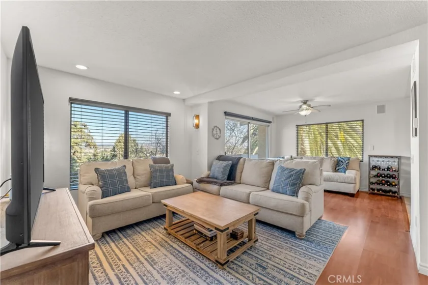 4262 Mesa Vista Way #7 photo 1