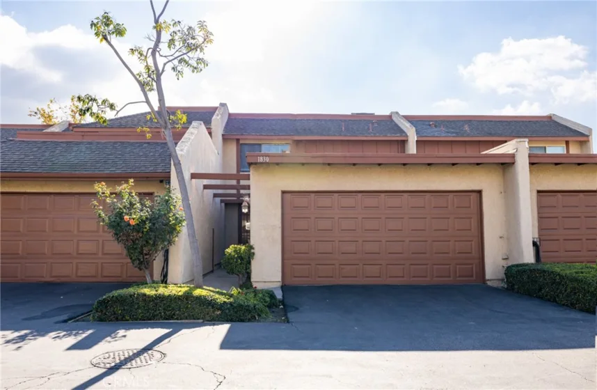 1830 Pine Drive photo 1