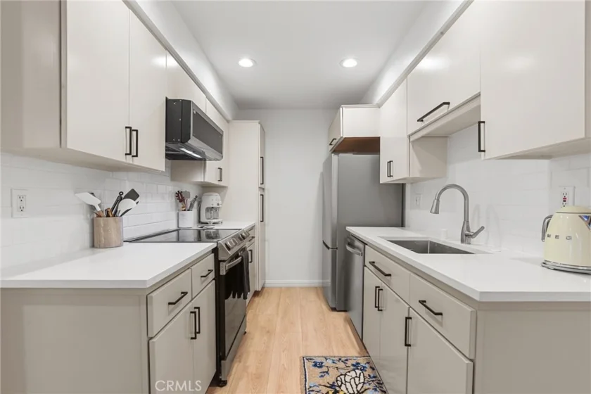 1228 14th Street #103 photo 8