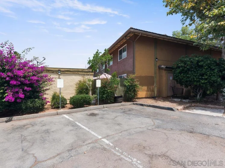 2094 E Grand Avenue #7 photo 2