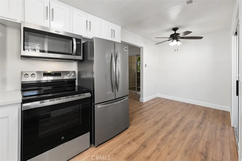 569 E Street #1 photo 10