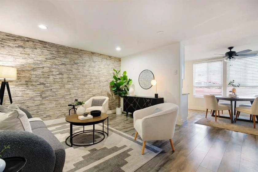 279 Moss Street #6 photo 1