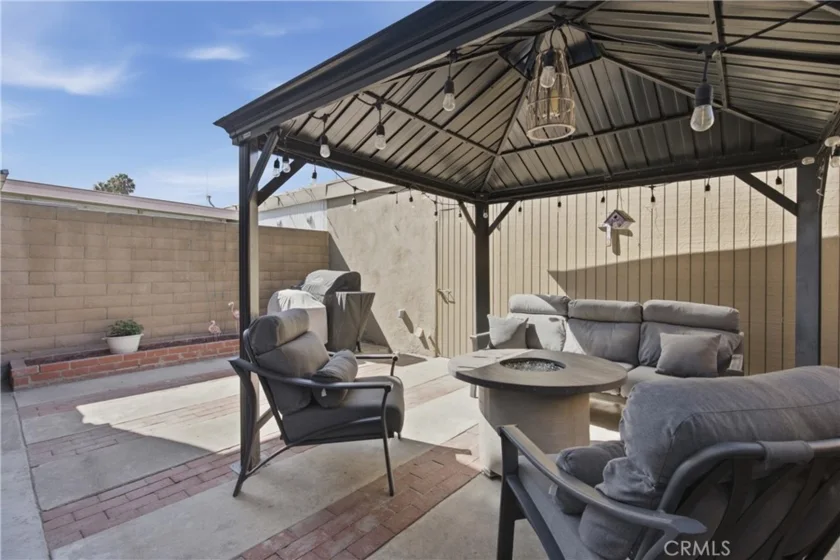 10204 Durango River Court photo 28
