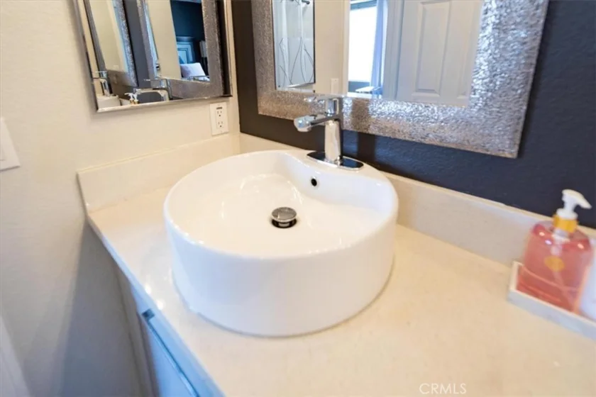 25933 Schafer photo 36