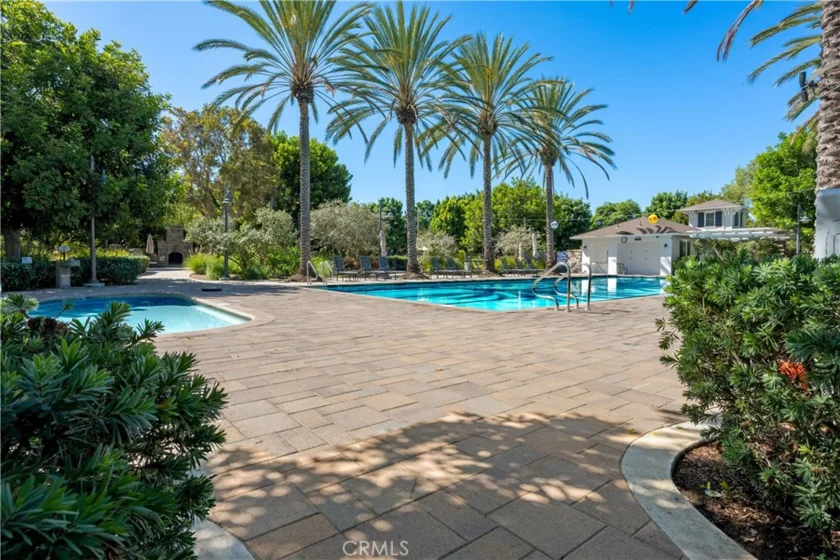 3216 Carrotwood photo 43
