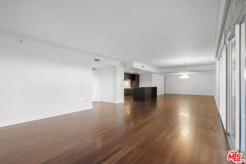 6250 Hollywood Boulevard #4E photo 24