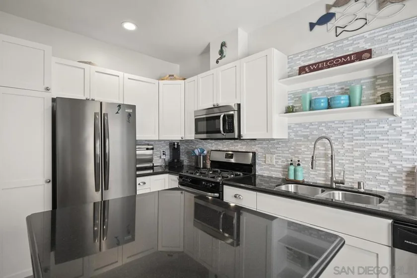 1106 4th Street #4 photo 8