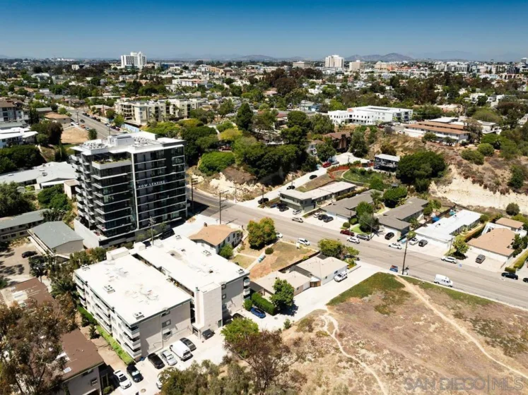 917 Torrance #19 photo 25