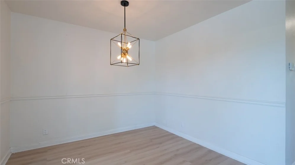 7305 Balboa Boulevard #2 photo 26