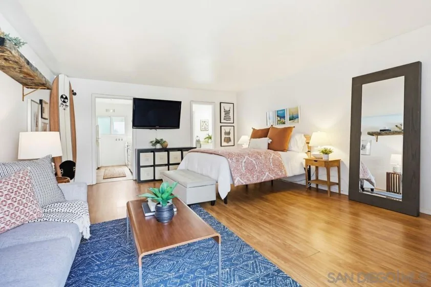 4477 Mentone Street Unit 105 photo 3
