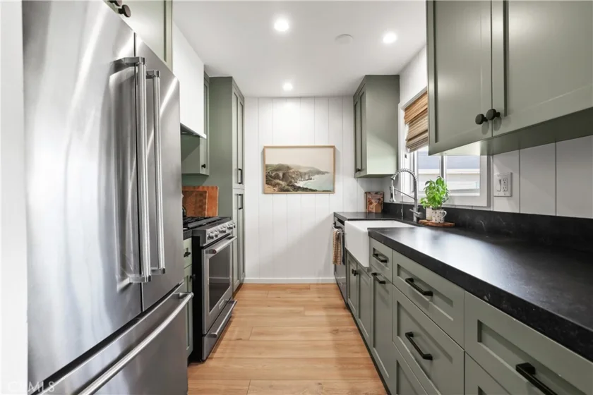 1741 Tustin Avenue #14D photo 11