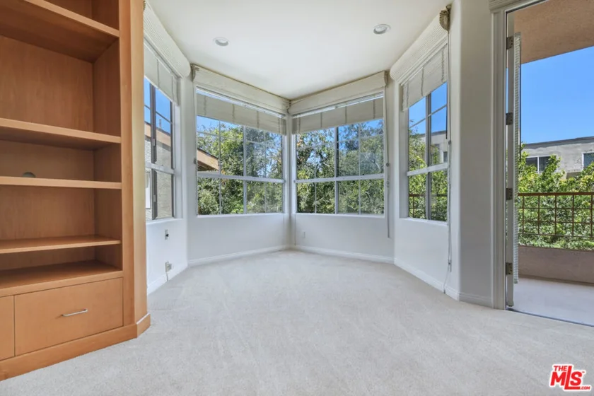 14570 Benefit Street #201 photo 22