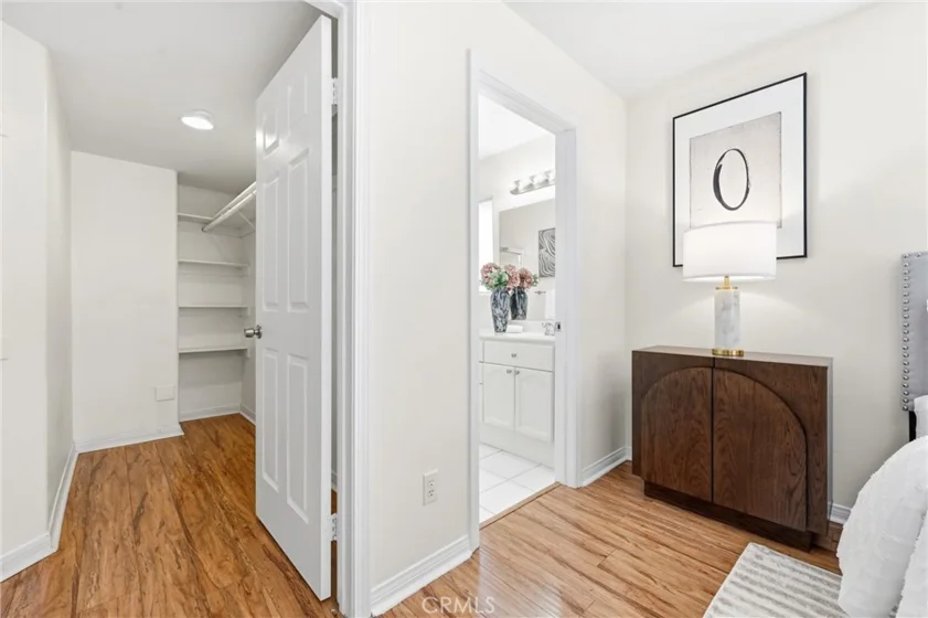 1097 S Marguerita #C photo 19