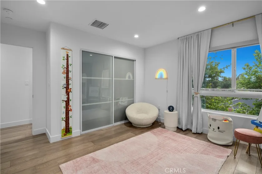 14157 Tiara Street #101 photo 31