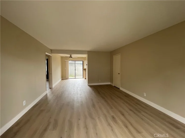 61 Streamwood photo 5
