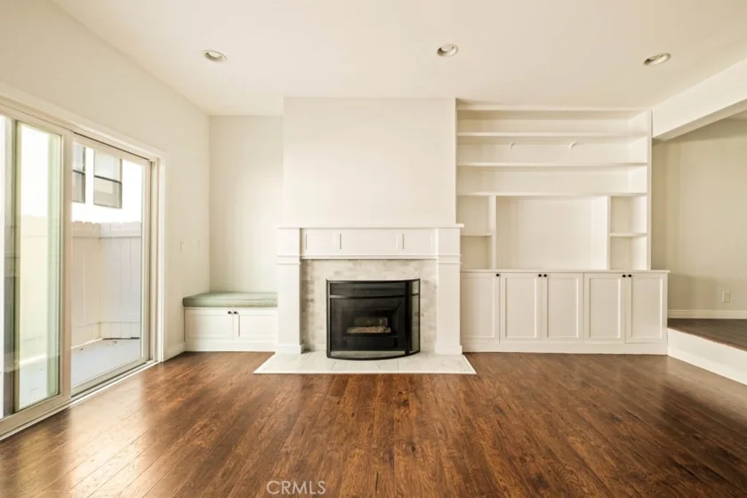 13948 Moorpark Street #4 photo 4