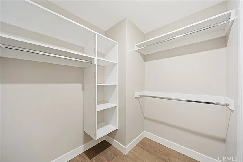 39 S Los Robles Avenue #6010 photo 17