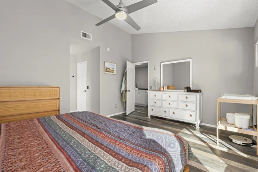 8896 Highwood Drive #C photo 18