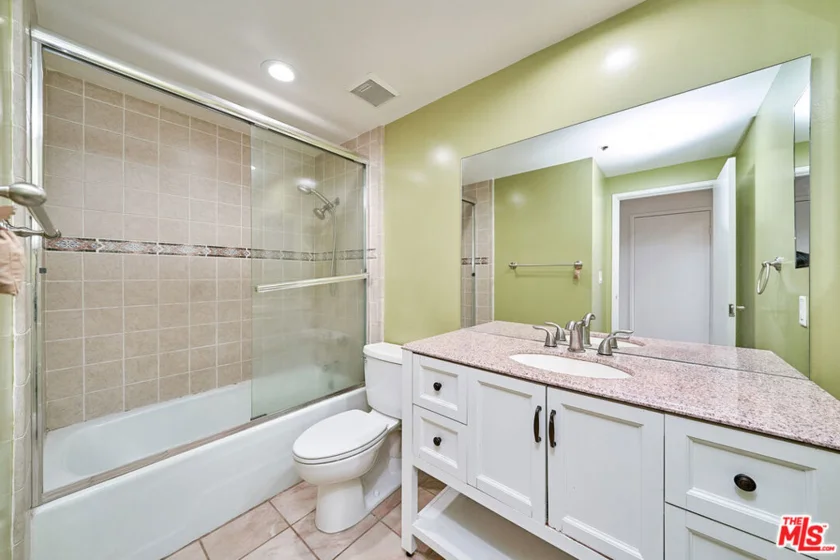727 S Ardmore Avenue #801 photo 17