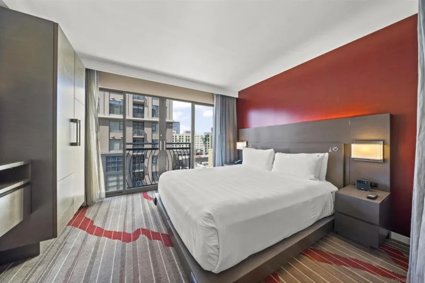 207 5th Avenue #950 photo 1