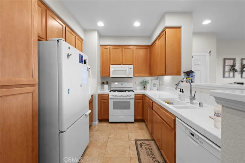24844 Ambervalley Avenue #1 photo 7