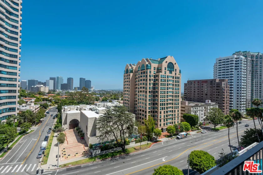 10501 Wilshire Boulevard #1007 photo 18