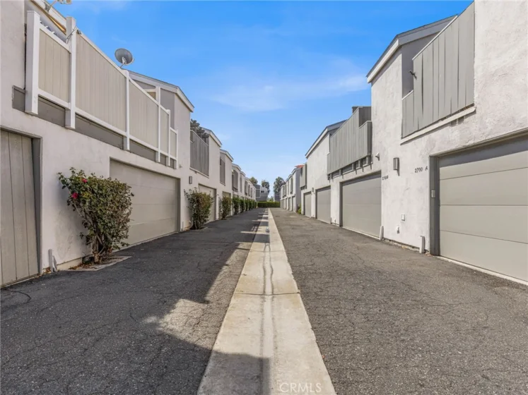 2710 W Segerstrom Avenue #F photo 28