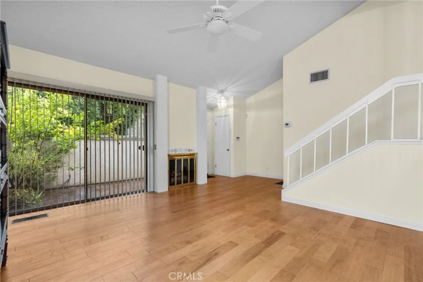 6249 Randi Avenue photo 10