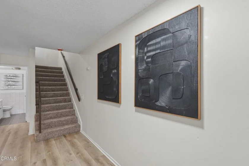 1776 Palisades Drive photo 4