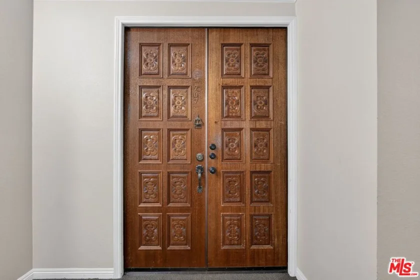 1509 Greenfield Avenue #207 photo 41