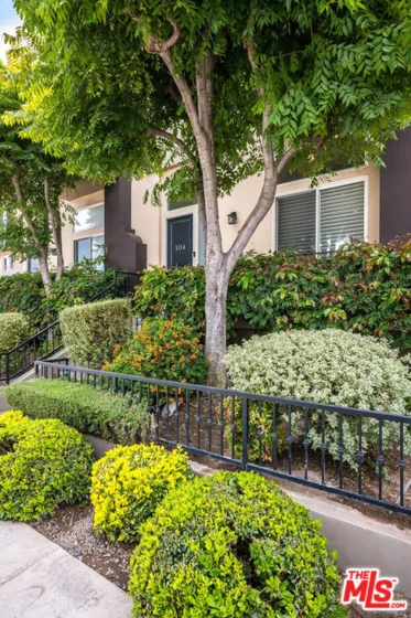 4435 Colfax Avenue #104 photo 3