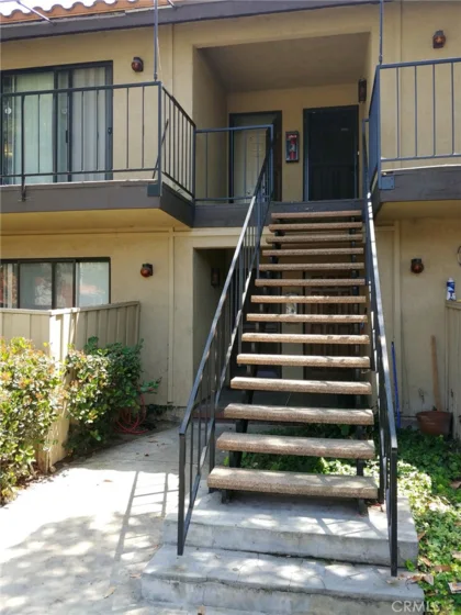 1806 N Fairview Street #2 photo 1