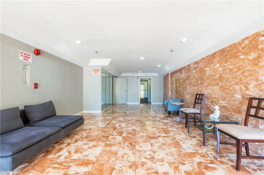 5143 Bakman Avenue #320 photo 25