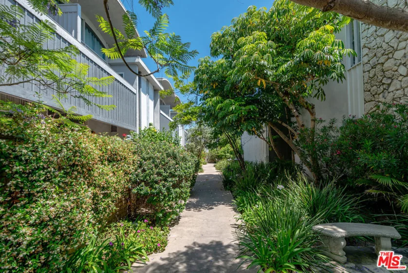 4800 La Villa Marina #C photo 39