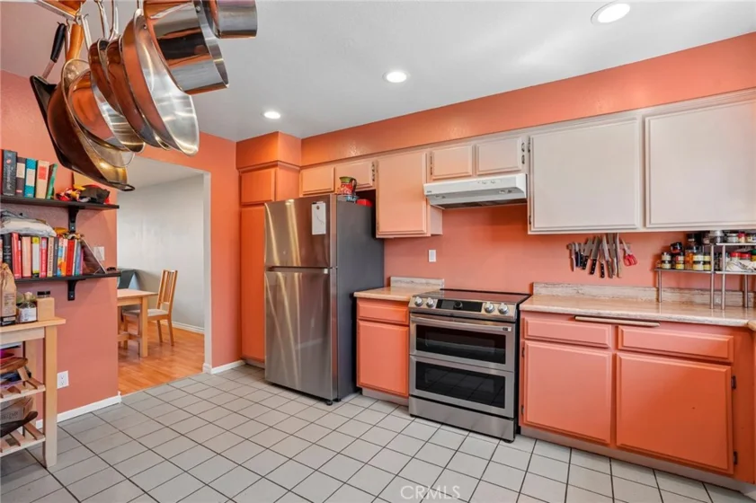 460 Salem #17 photo 12