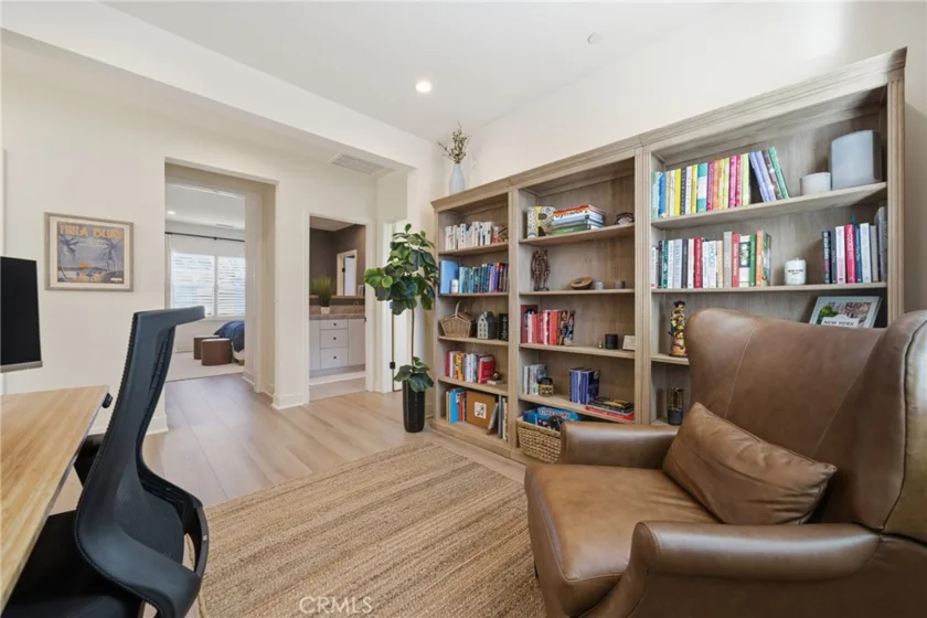 109 Fairgreen photo 25