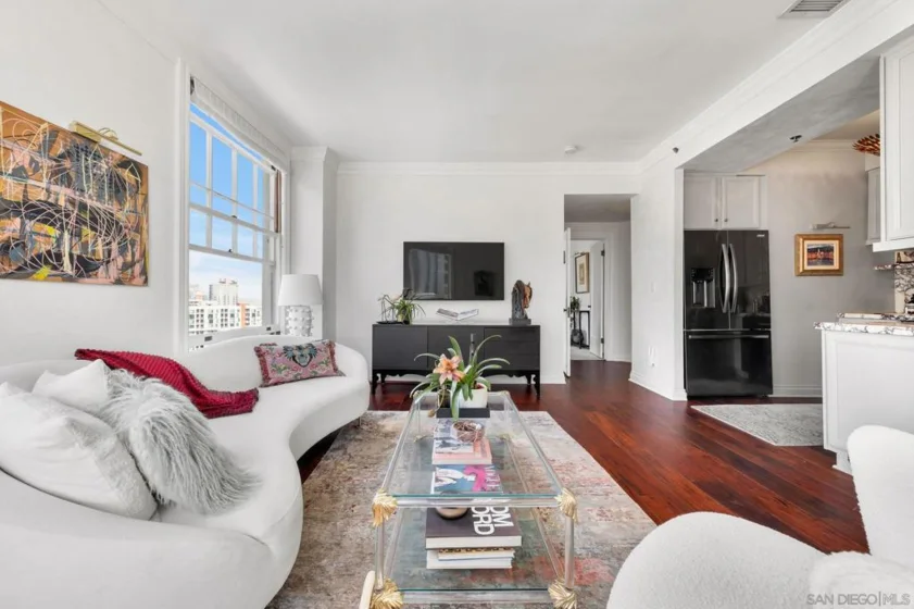 702 Ash Street #704 photo 13