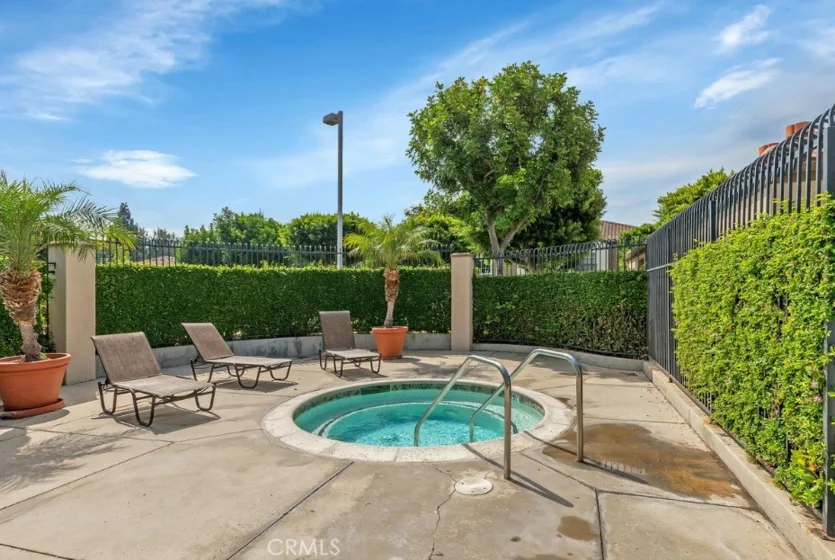230 S Grisly Canyon Drive #B photo 16