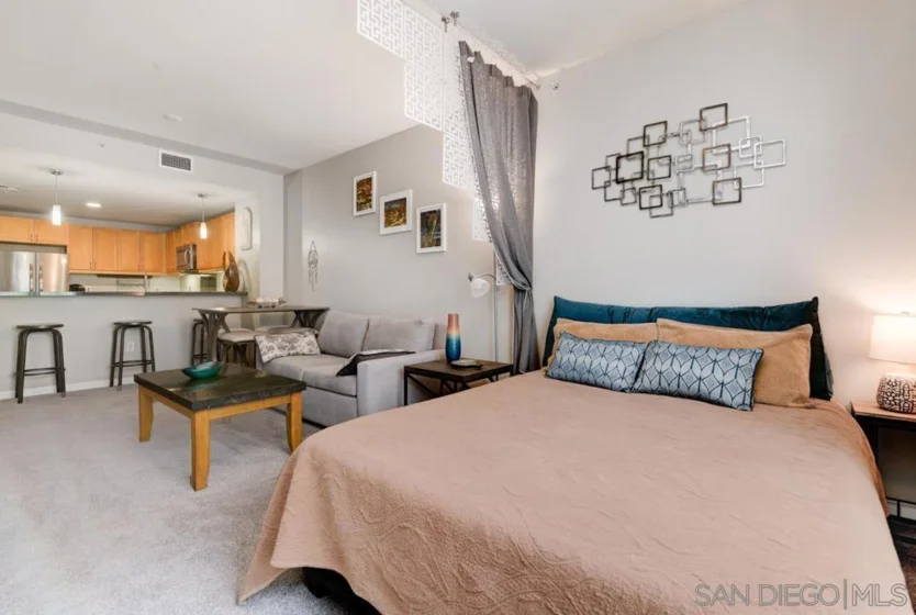 1150 J Street #424 photo 3