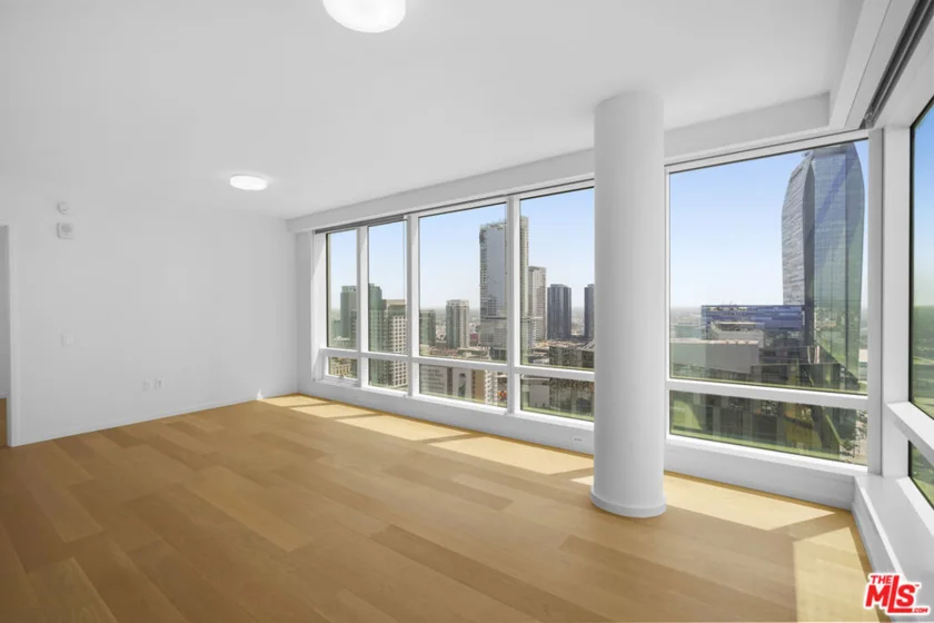 877 Francisco Street #2811 photo 57