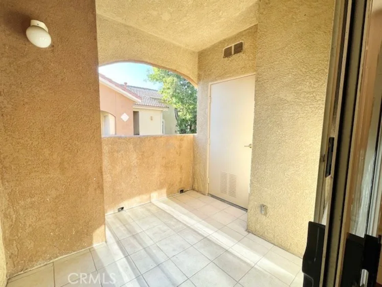 24909 Madison #6-24 photo 5