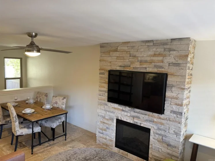 2352 Altisma Way #9 photo 7